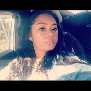 Meet your Posher, Aiyana